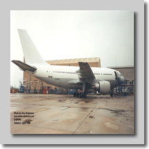 WU at LGW April 1986 - deliveried